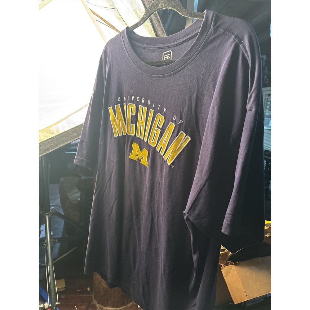 University Of Michigan Navy Blue Embroidered T Shirt 2XL